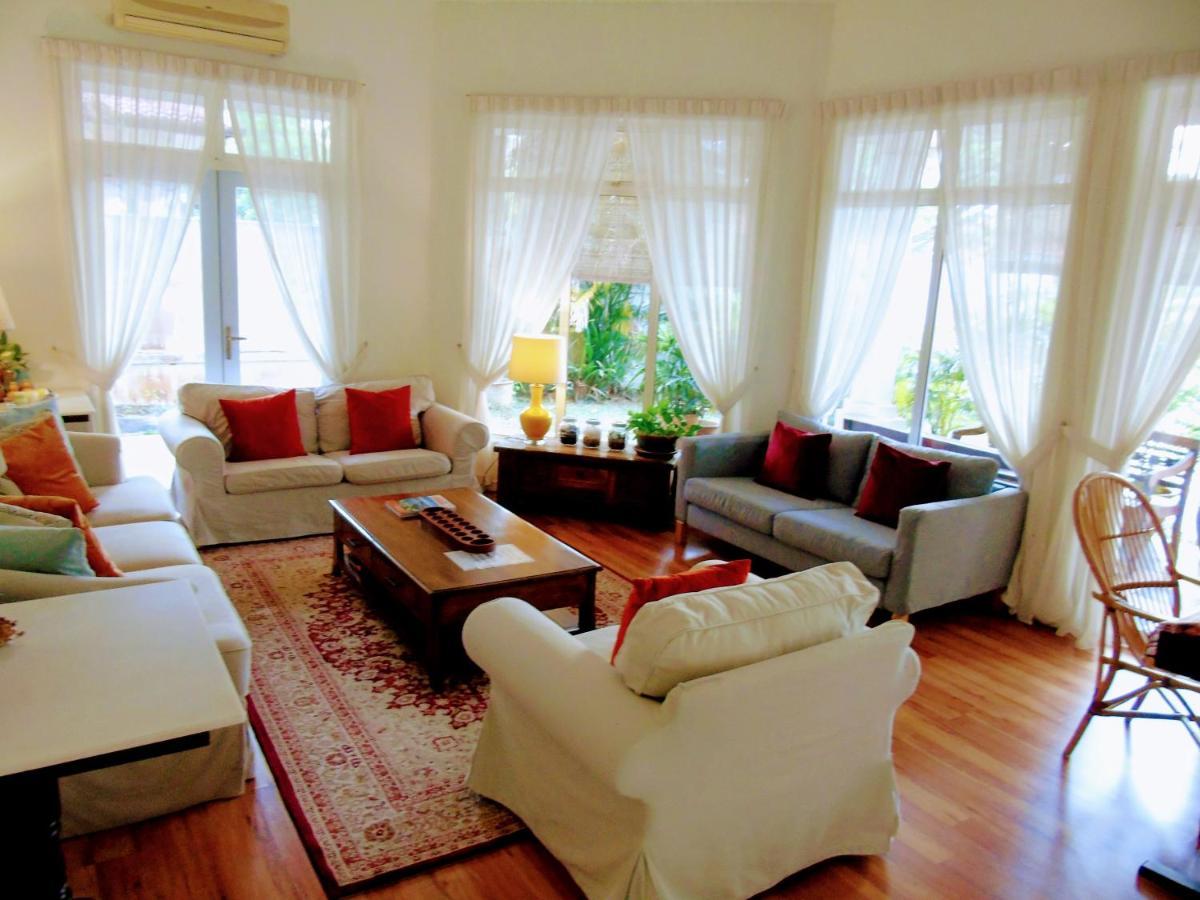 سيبانغ Rumah Putih Near Klia المظهر الخارجي الصورة