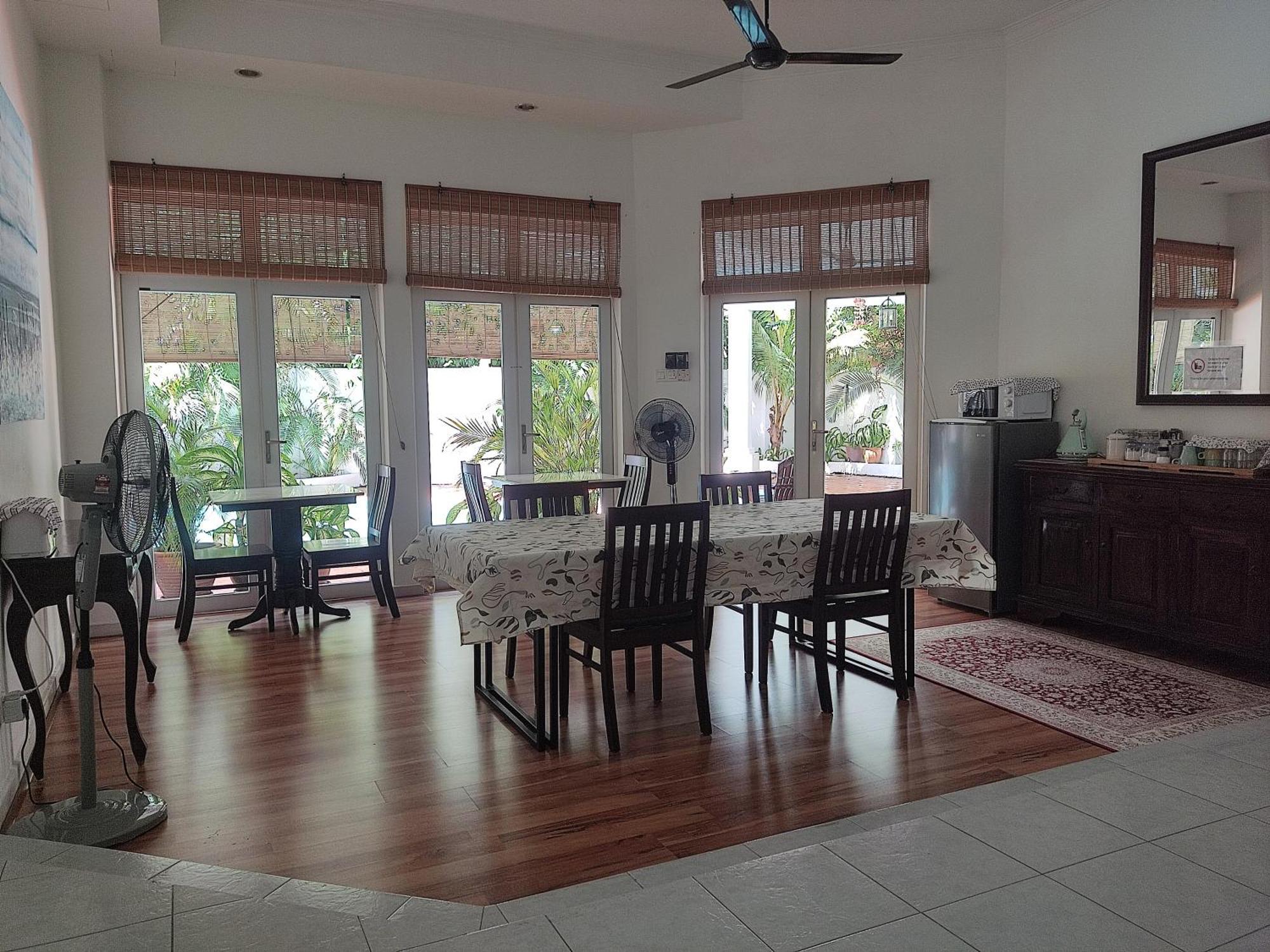 سيبانغ Rumah Putih Near Klia المظهر الخارجي الصورة