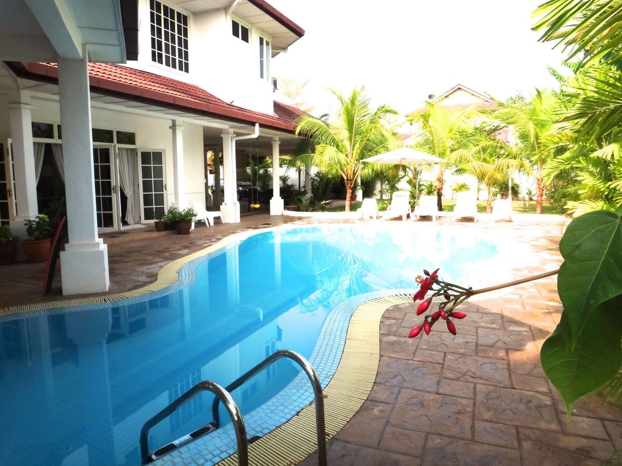 سيبانغ Rumah Putih Near Klia المظهر الخارجي الصورة